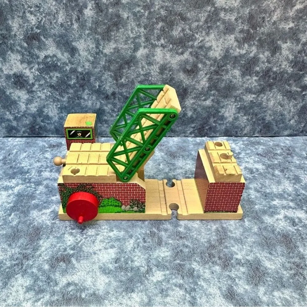 Thomas & Friends Wooden Train Bridge Lifting with Details RETIRED